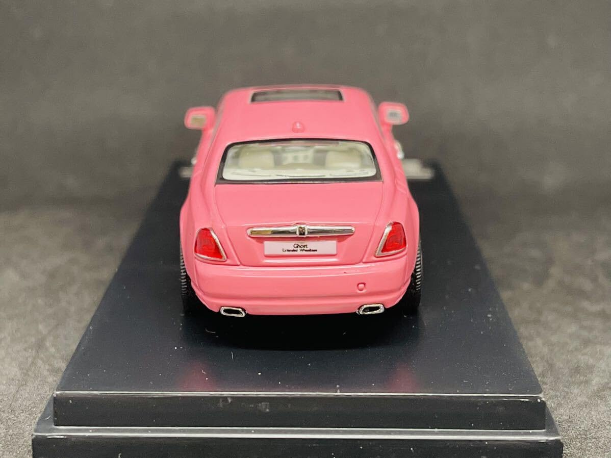 Amazon | ロールスロイス ゴースト ピンク 1/64 ミニカー Rolls